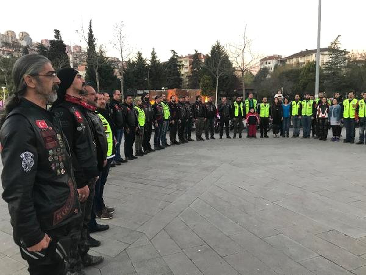 Motosiklet Tutkunları Çanakkale Zaferi İçin Bir Araya Geldi