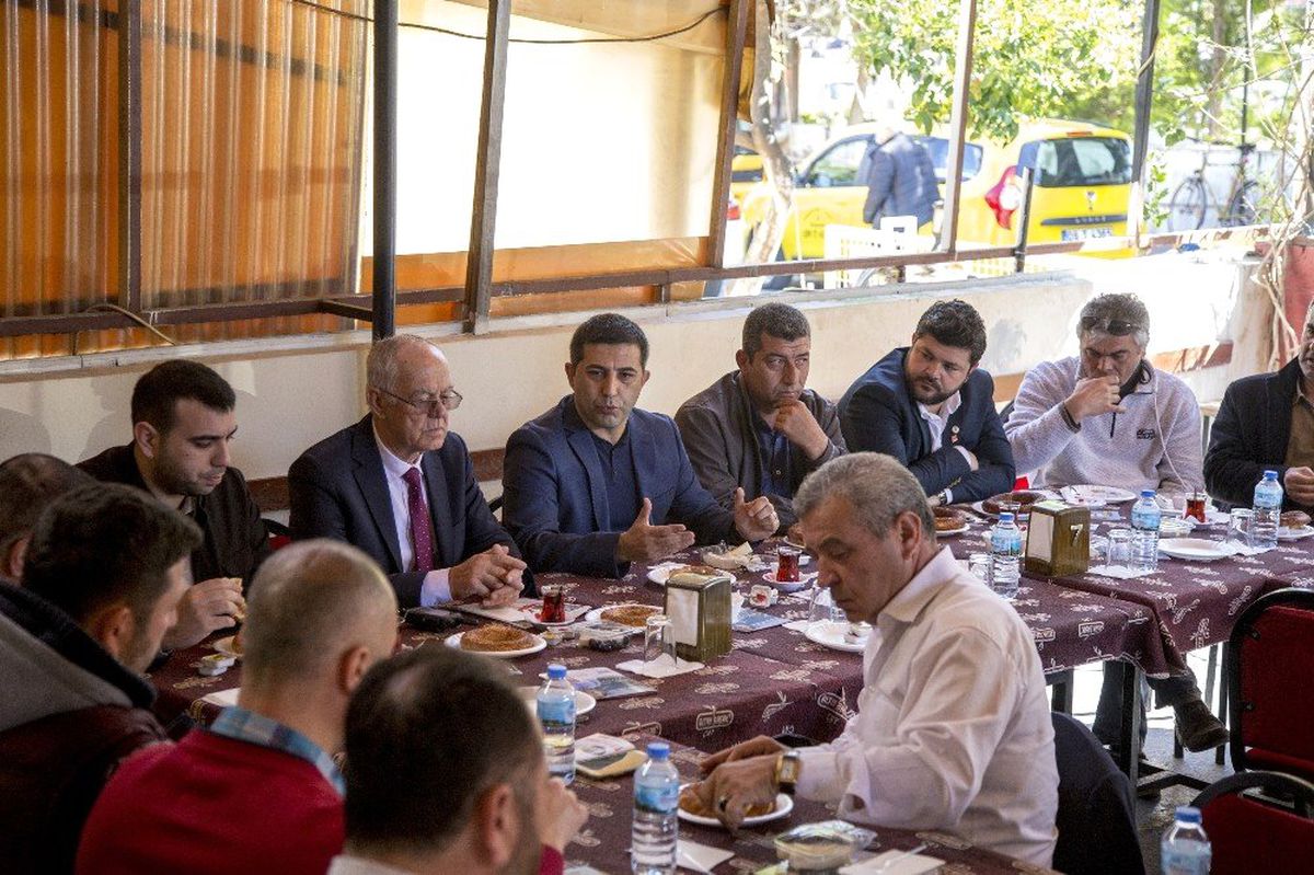 Ömer Günel, Esnaf Buluşmalarına Servisçilerle Devam Etti
