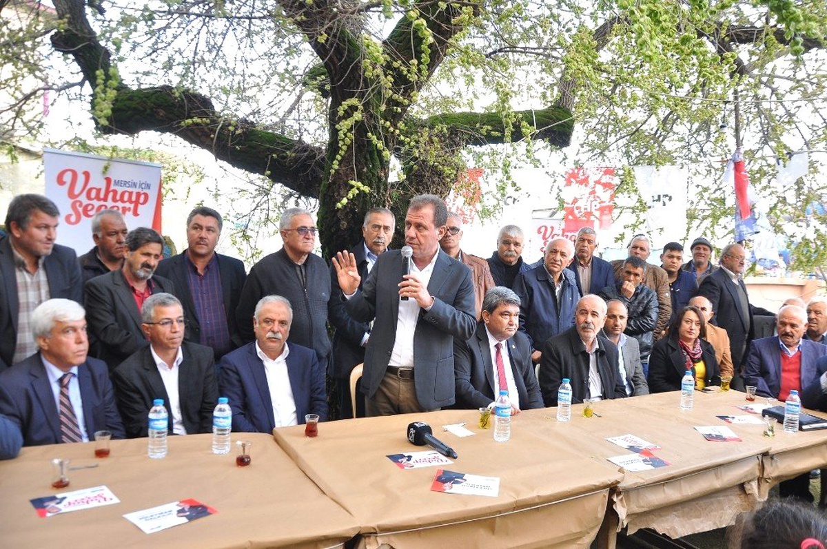 Seçer: "Bizim Gündemimiz İstihdam, Yatırım ve Yoksulluk"
