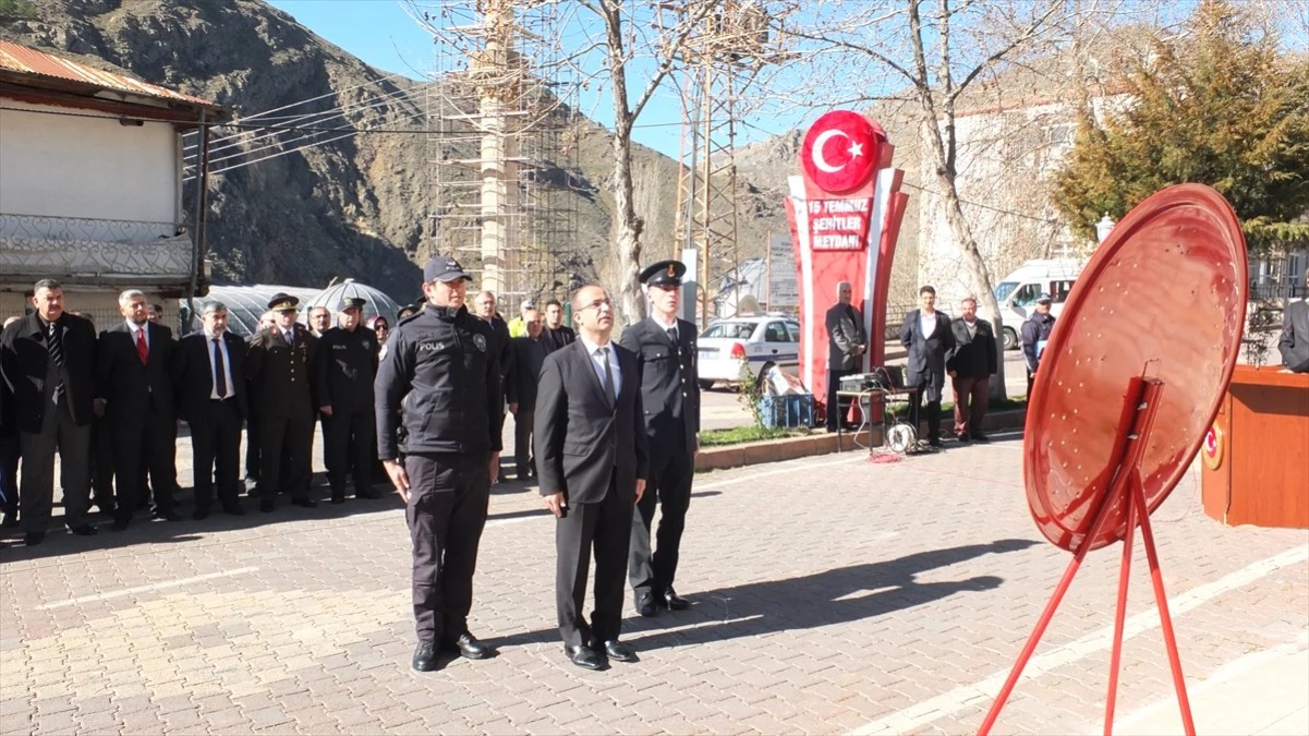 Şehitleri Anma Günü ve Çanakkale Deniz Zaferi\'nin 104. Yıl Dönümü