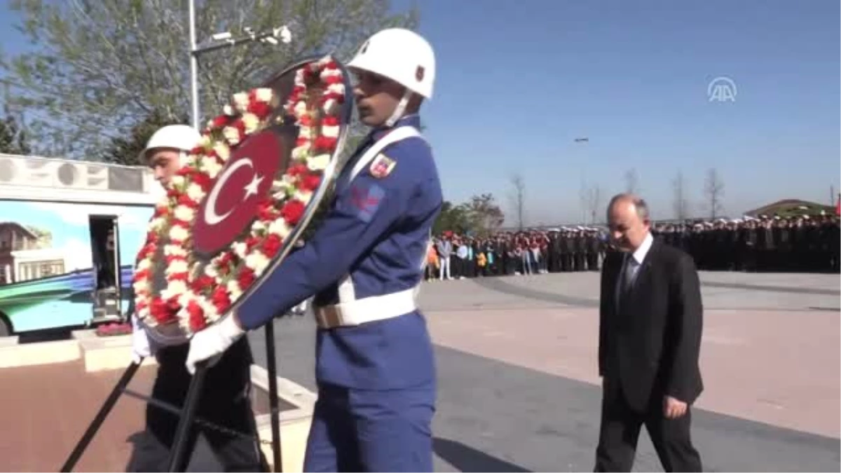 Şehitleri Anma Günü ve Çanakkale Deniz Zaferi\'nin 104. Yıl Dönümü - Yalova/