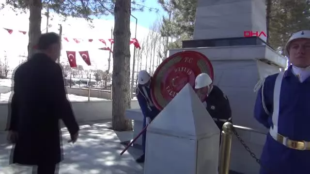 Van ve Bitlis'te Çanakkale Şehitleri Anıldı-Bitlis - Son Dakika