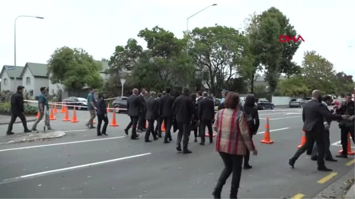 Yeni Zelanda - Cumhurbaşkanı Yardımcısı Oktay ve Dışişleri Bakanı Çavuşoğlu, Saldırının Yaşandığı...