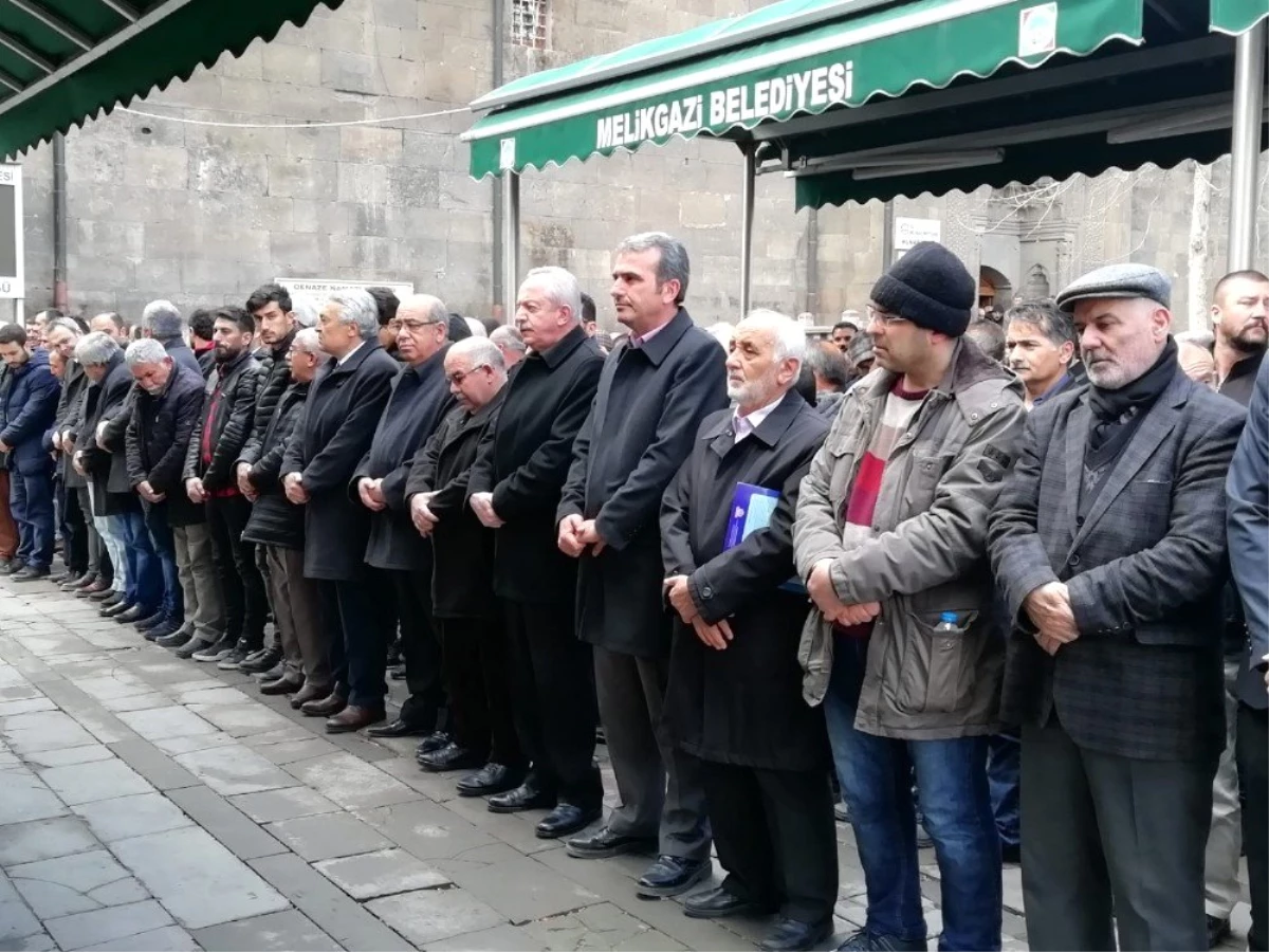 Yeni Zelanda\'daki Terör Saldırısında Şehit Olan 50 Kişi İçin Gıyabi Cenaze Namazı Kılındı