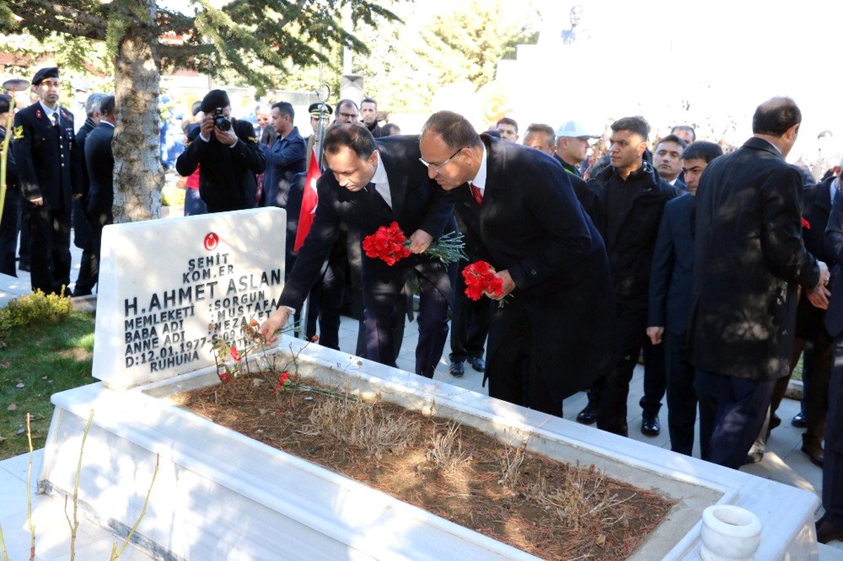 Yozgat\'ta Çanakkale Şehitleri Düzenlenen Törenle Anıldı