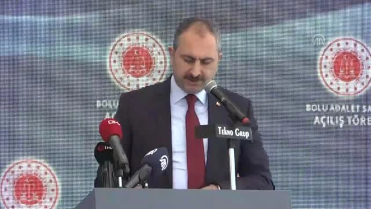 Adalet Bakanı Gül: "Ne Özgürlükleri Güvenliğimize Ne Güvenliğimizi Hak ve Özgürlüklerimize Feda...