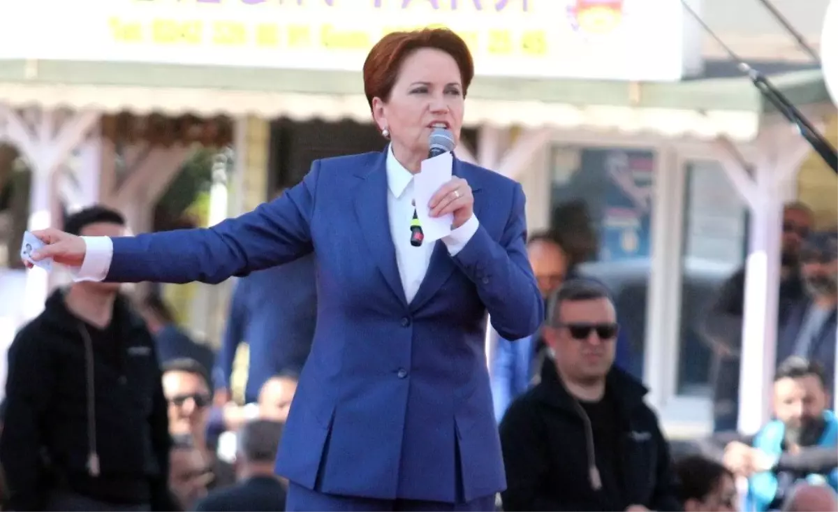 Akşener Kepez\'de Konuştu