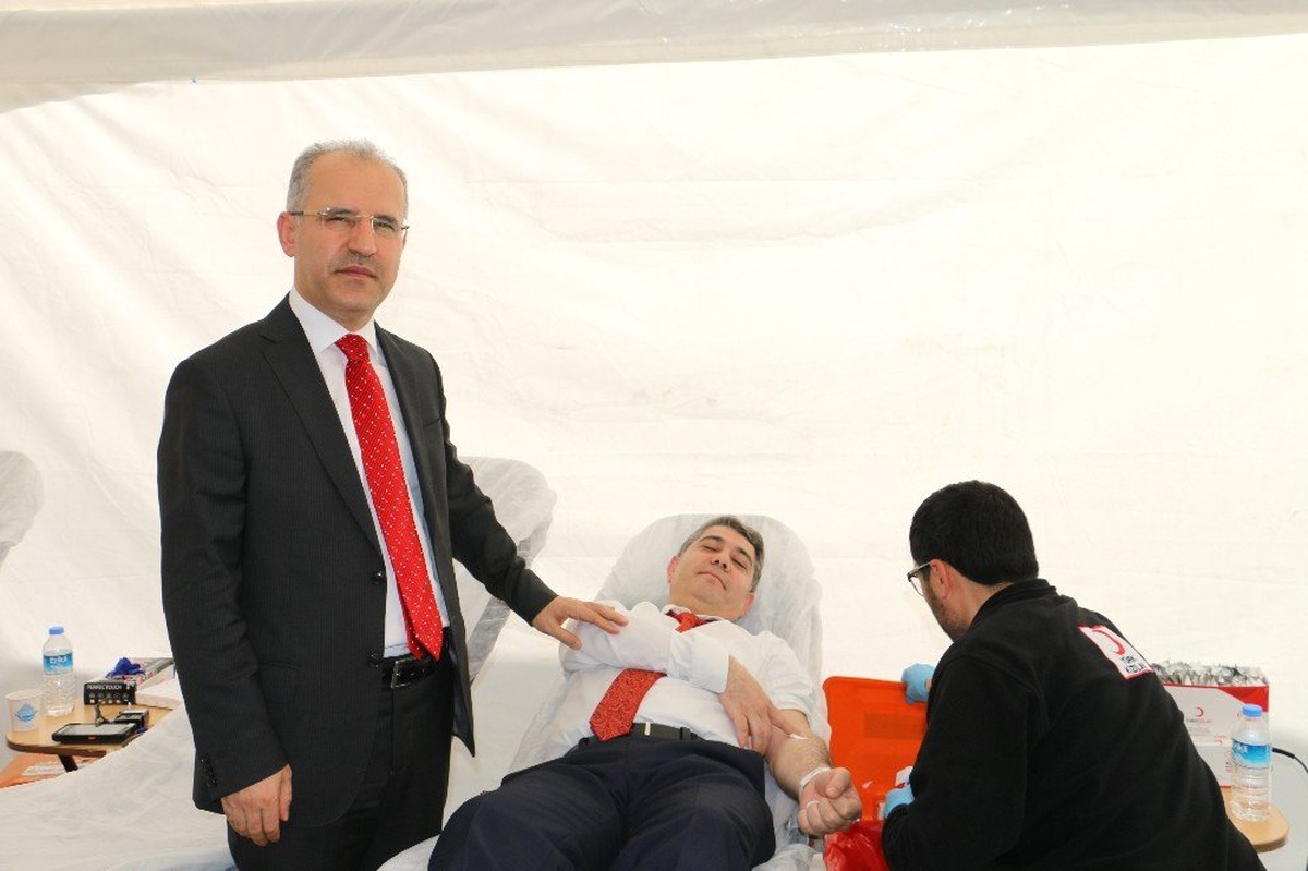 Antalya Adliyesi\'nde Kan Bağışı Kampanyası