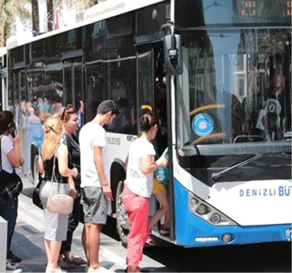 Bahtiyar: "Öğrencilerimiz Belediye Otobüslerinden Ücretsiz Yararlanacak"