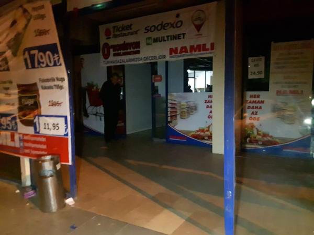 Başakşehir\'de Marketten Hırsızlık