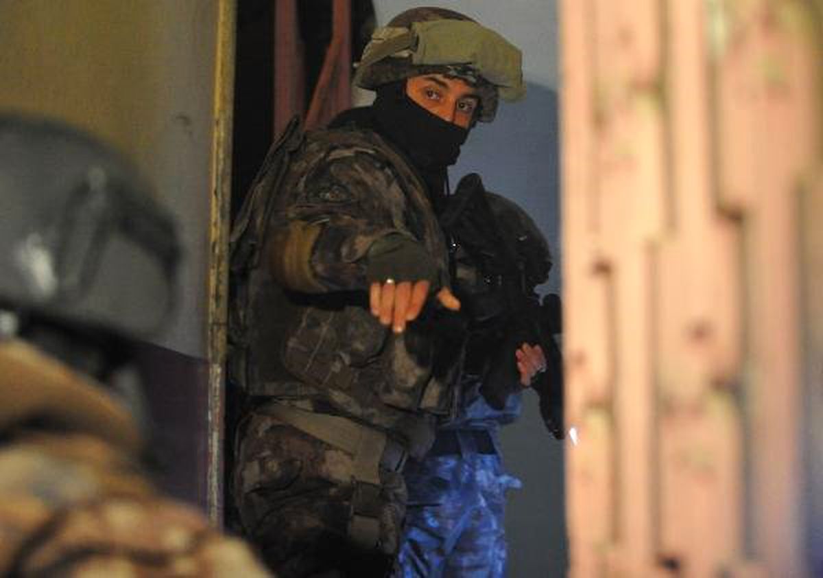 Bursa\'da Pkk/kck Operasyonu: 15 Gözaltı