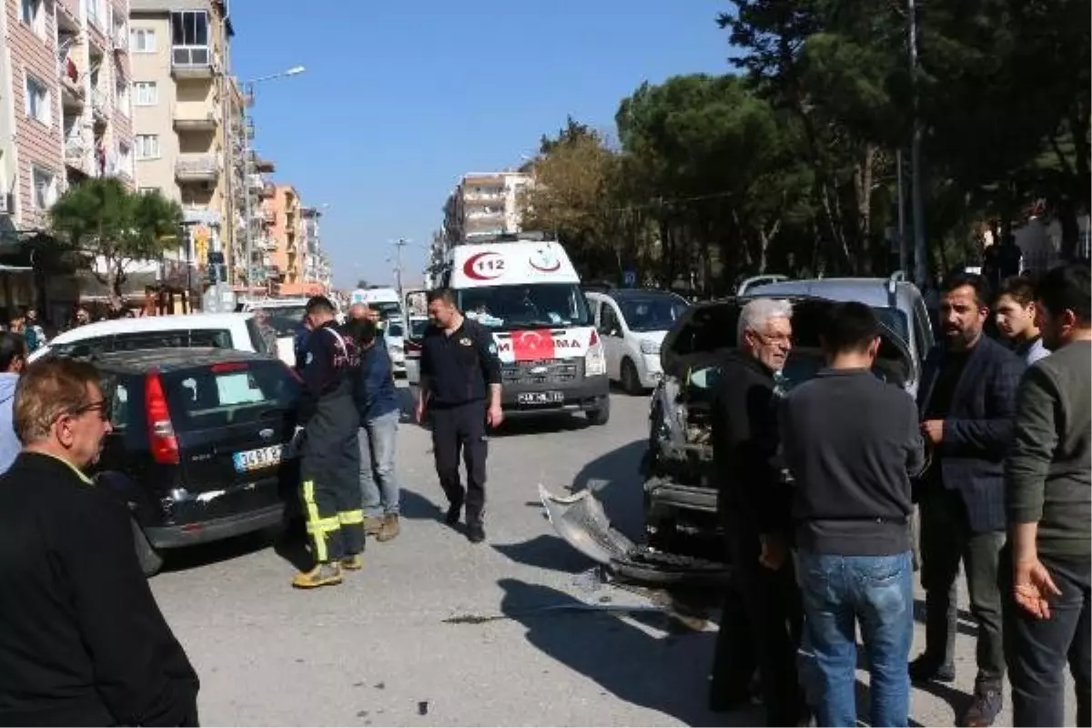 Kadın Polisi Darbeden Sürücü Tutuklandı