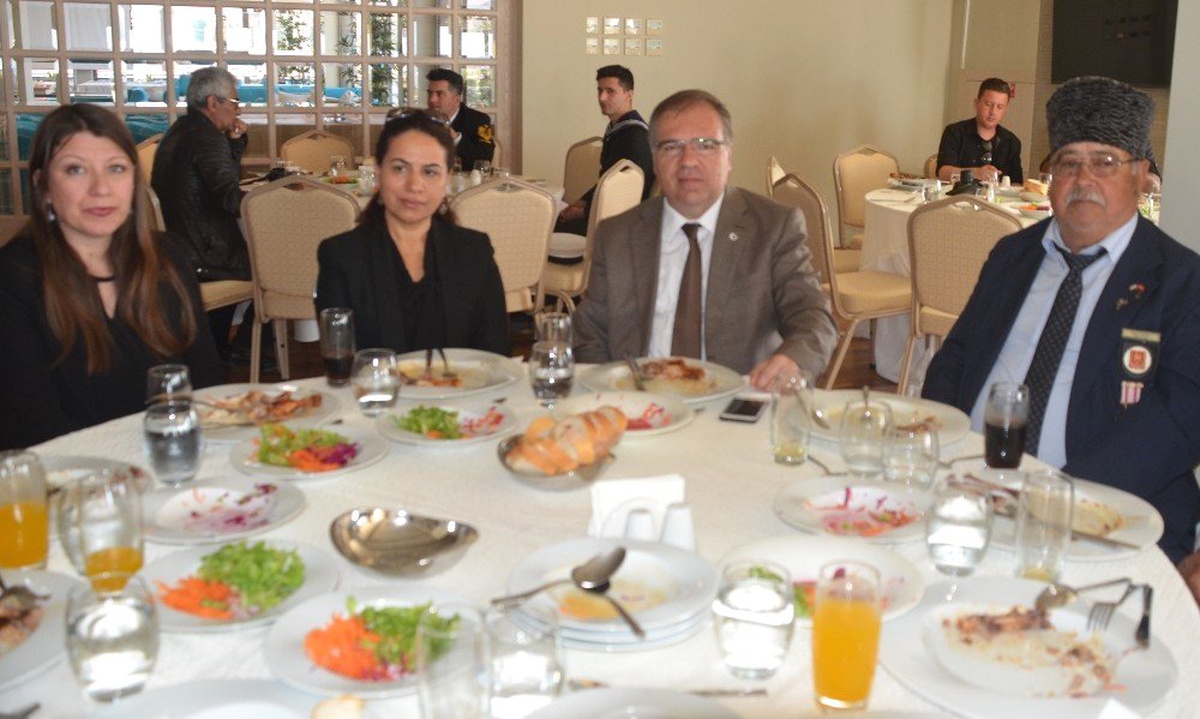 Kaymakam Türköz, Şehit Yakınları ve Gazilerle Bir Araya Geldi