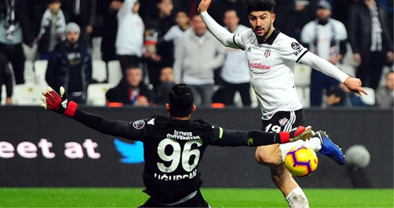 Malaga, Trabzonspor\'un Genç Kalecisi Uğurcan Çakır\'ı Transfer Etmek İstiyor