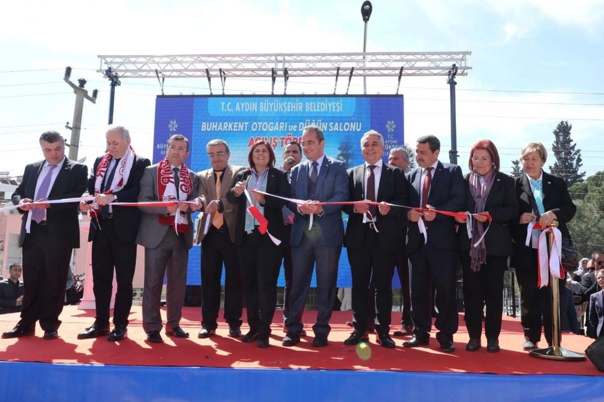 Özlem Çerçioğlu, Buharkent\'te Yeni Bir Eser Kazandırdı