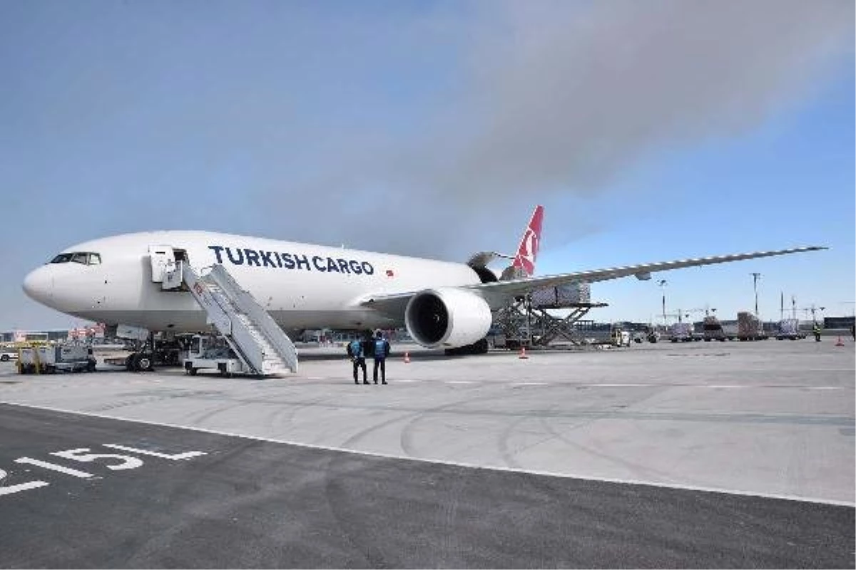 Turkish Cargo, İstanbul Havalimanı\'ndan İlk Kargo Uçuşu Gerçekleştirdi