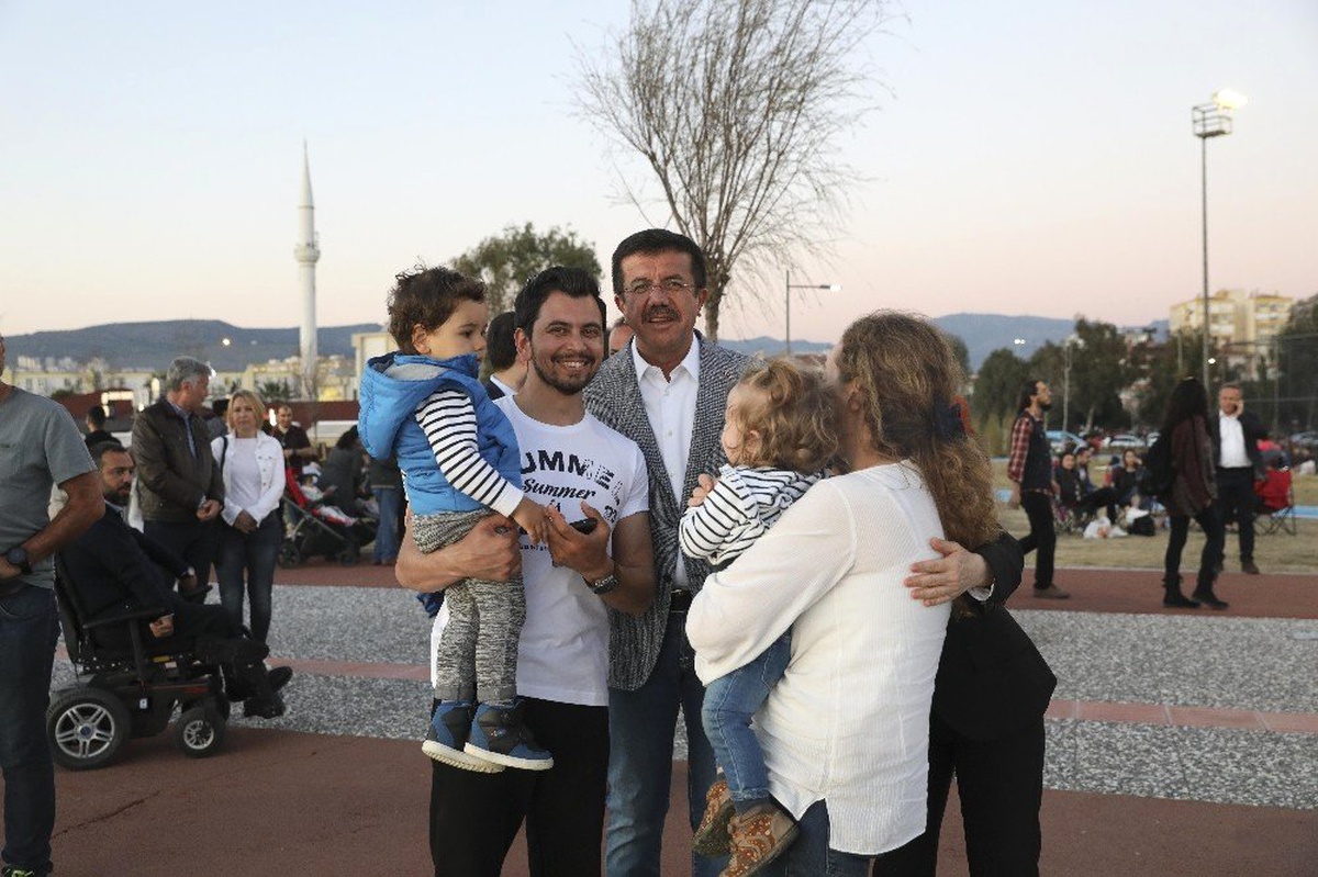 Zeybekci: "Kimsenin Yaşantısına Müdahale Edilmeyecek"