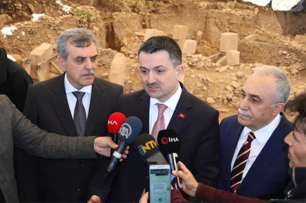 Bakan Pakdemirli Göbeklitepe\'yi Gezdi