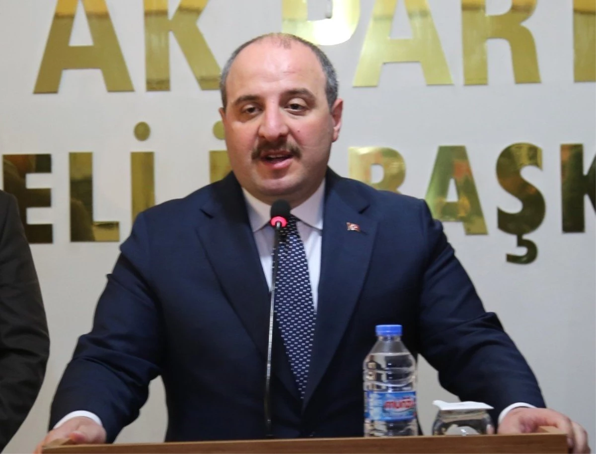 Bakan Varank: "Bizim Gönderdiğimiz Paraları Kandil\'e Peşkeş Çektiler"