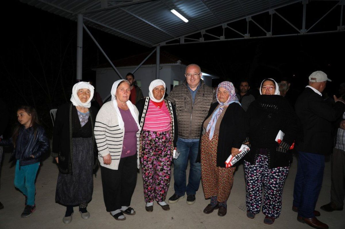 Başkan Gümüş, Gündüz Merkezde Gece Kırsalda