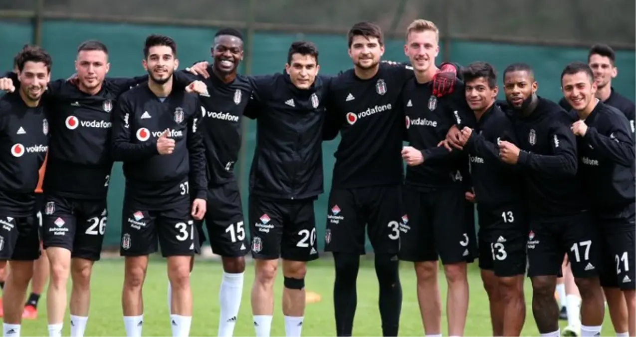 Beşiktaş Hazırlıklarını Sürdürdü! Şenol Güneş Detayı