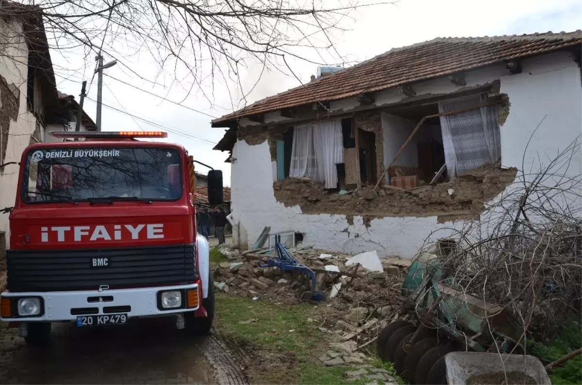 Denizli\'de 48 Artçı Deprem Daha Yaşandı