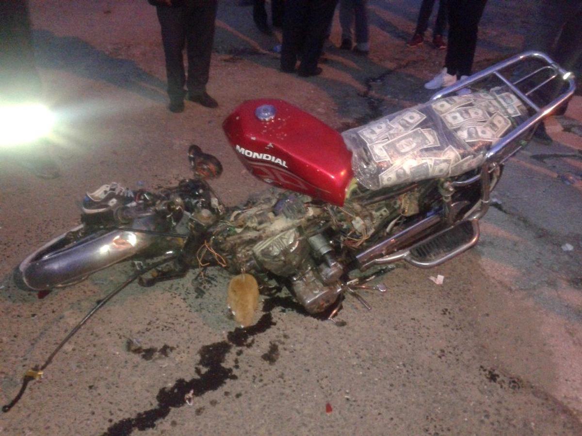 Motosiklet İkiye Bölündü: 2 Yaralı
