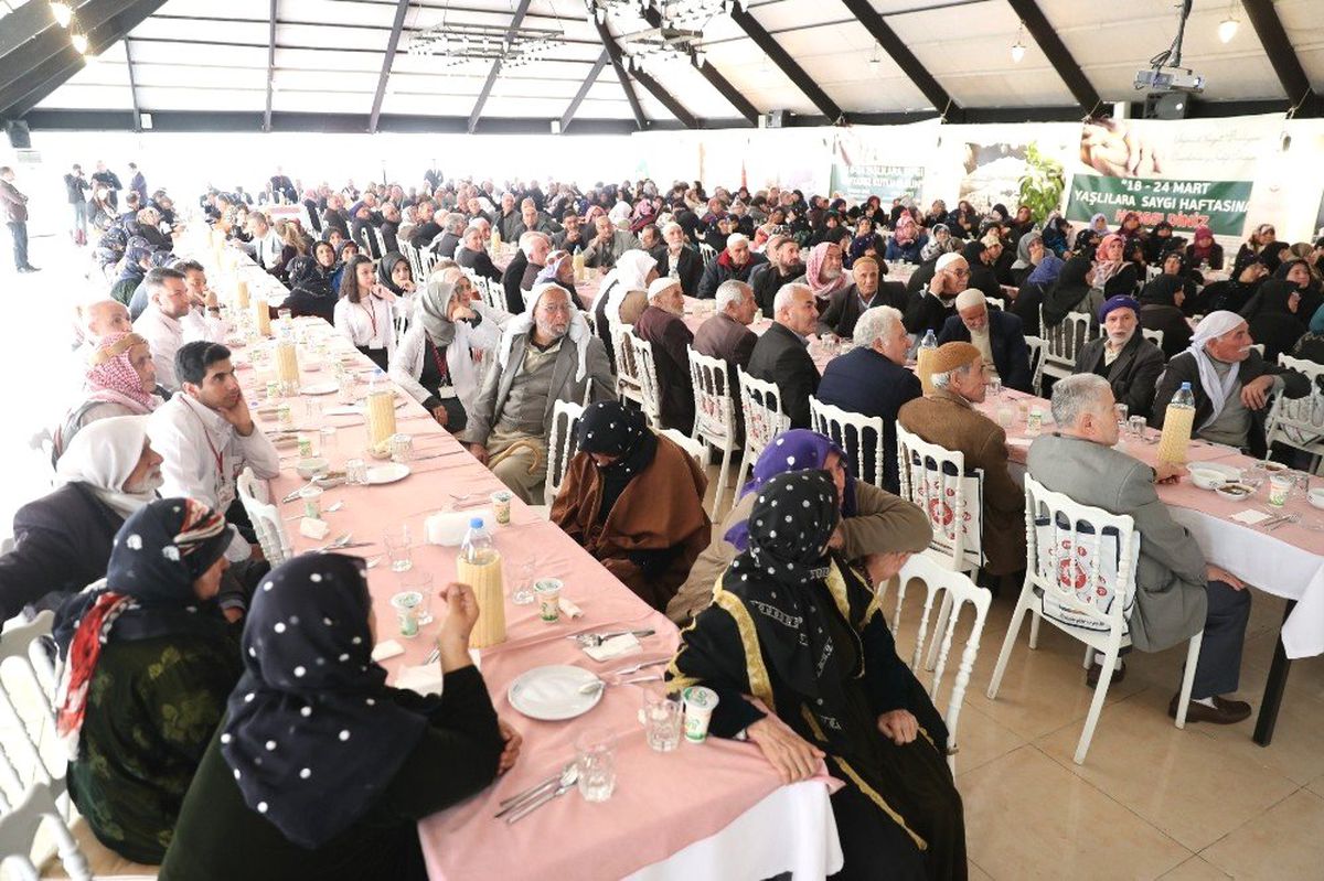 Şanlıurfa\'da \'Yaşlılara Saygı Haftası\' Etkinliği Düzenlendi
