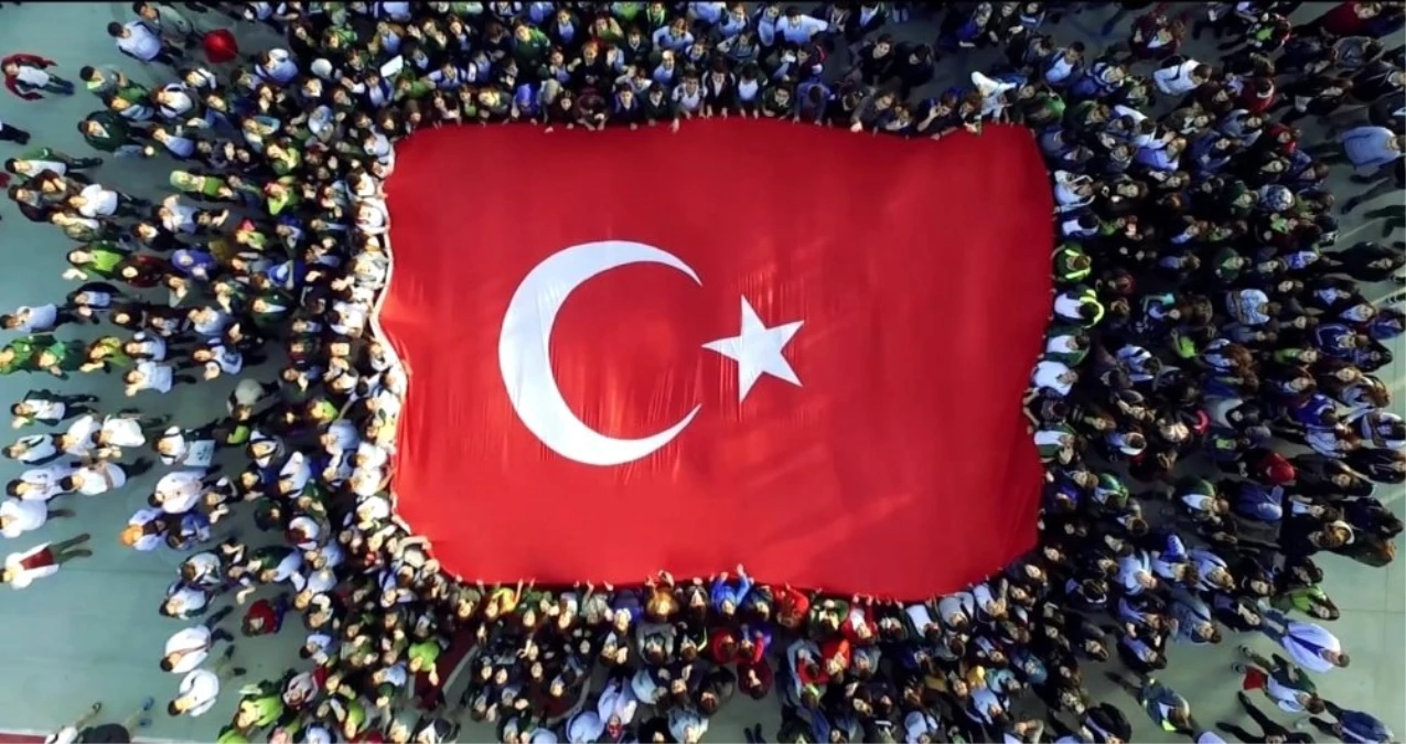 Tüm Türkiye\'yi Buluşturan Çanakkale Videosu
