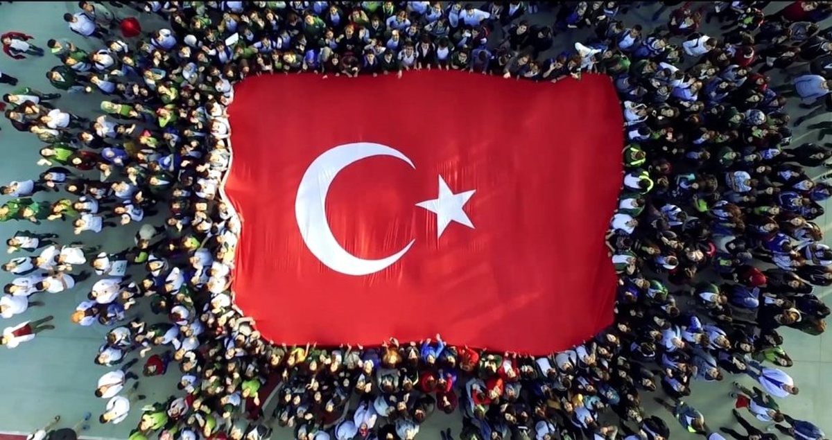 Tüm Türkiye\'yi Buluşturan Çanakkale Videosu