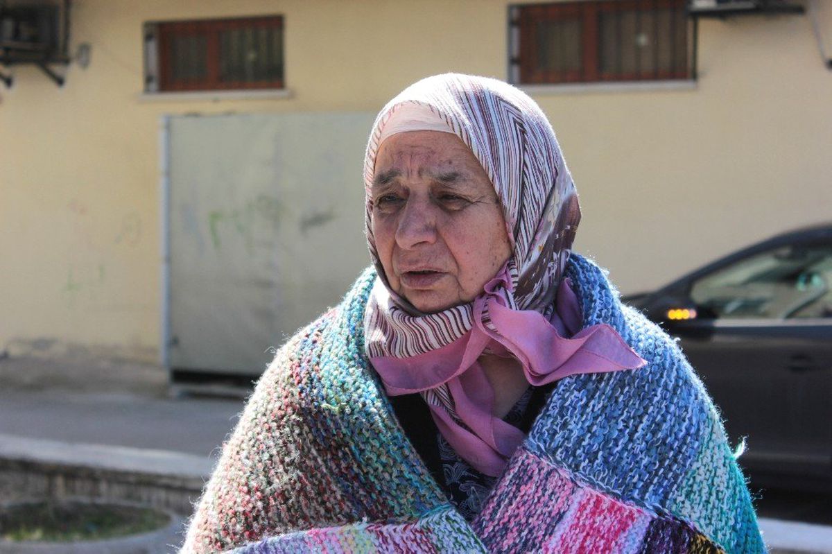Ankara\'da Yangın Çıkan Binada Çocuklar Mahsur Kaldı, Korkulan Olmadı