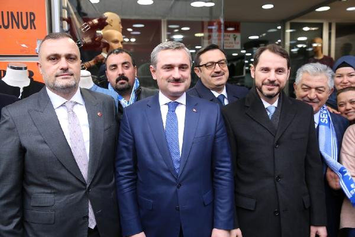 Bakan Albayrak: Belediyelerin İmkanlarını Teröre Destek Vermek Amacıyla Kullandılar