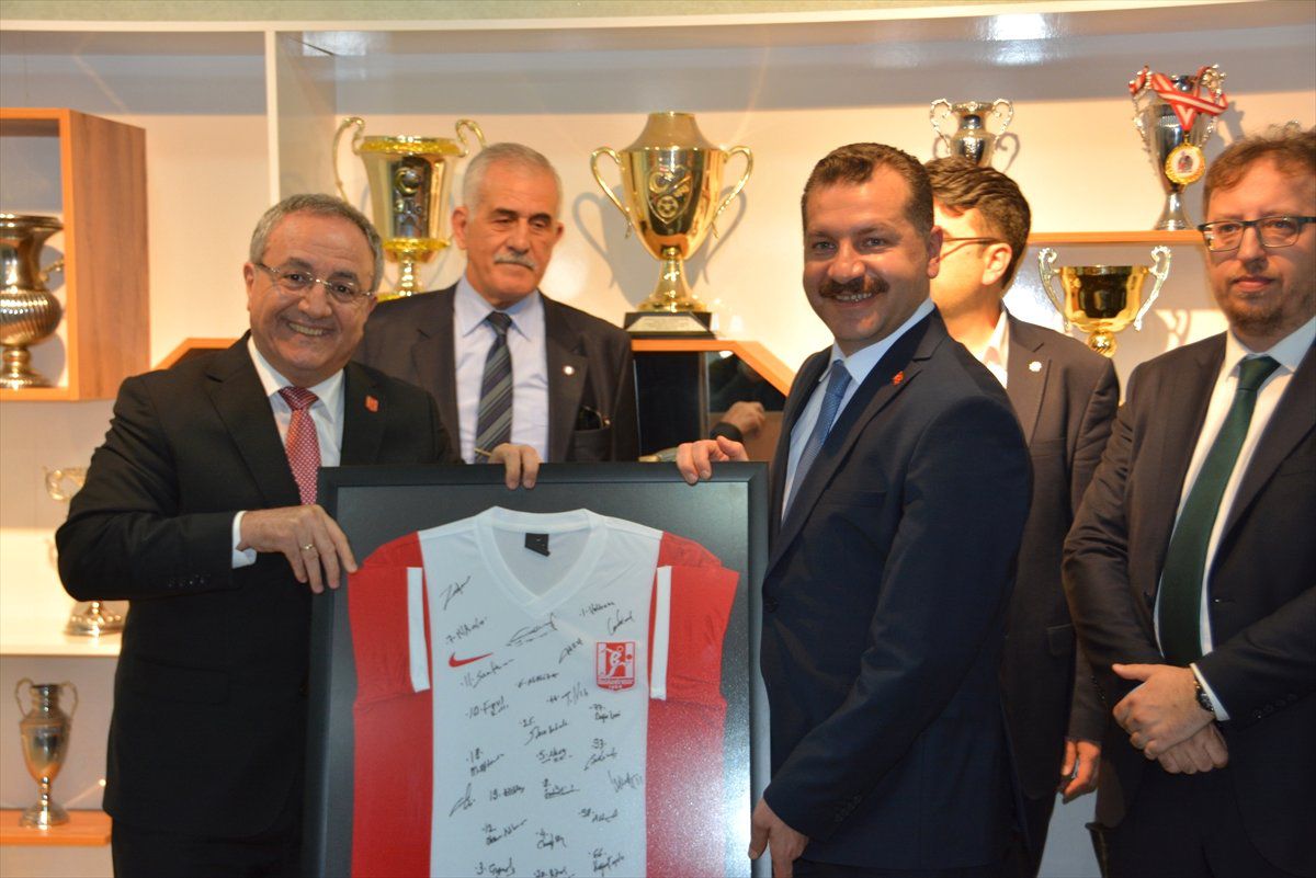 Balıkesirspor Seçim Malzemesi Yapılmamalı"