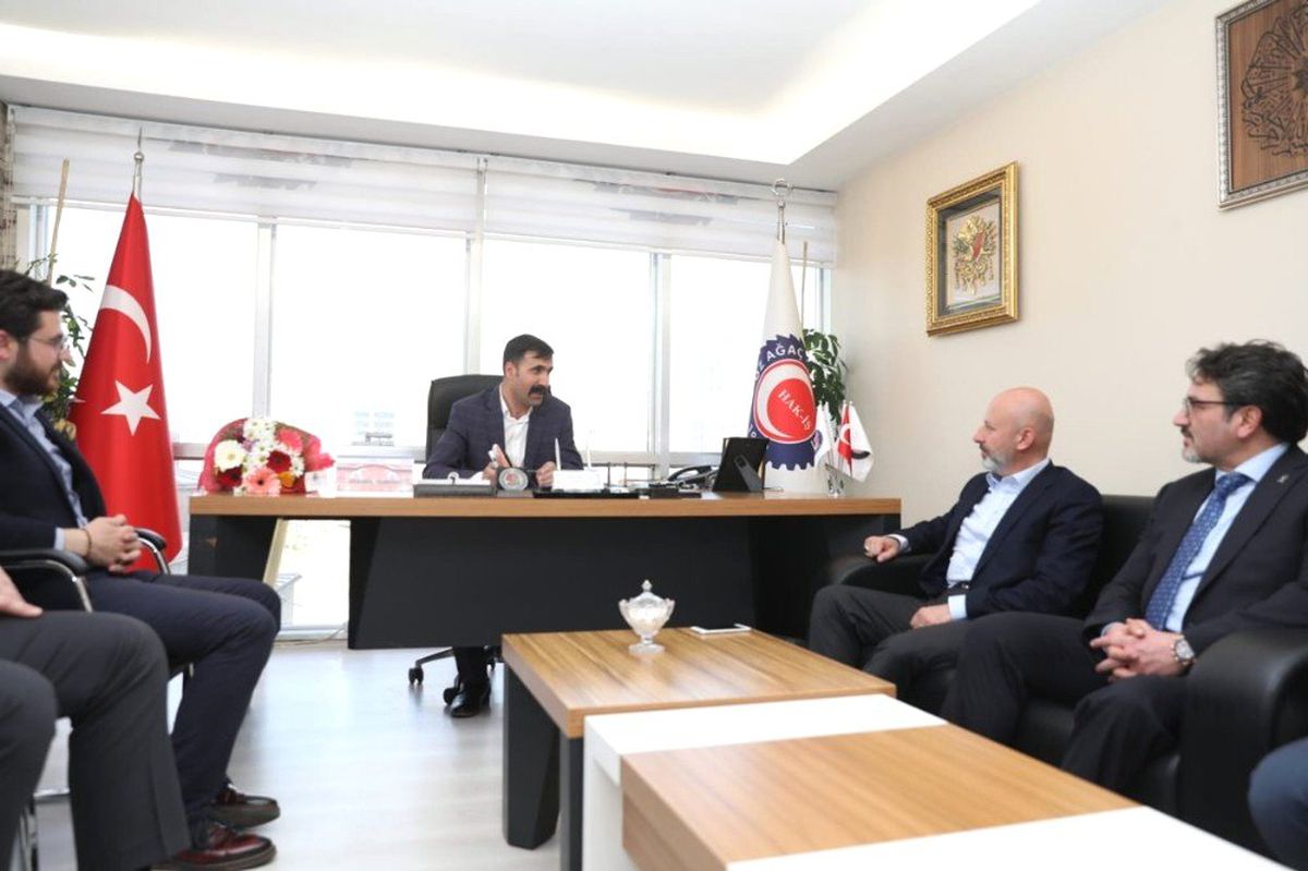 Başkan Çolakbayrakdar, "Kayseri\'yi Daha Güzel Yarınlara Ulaştıracağız"