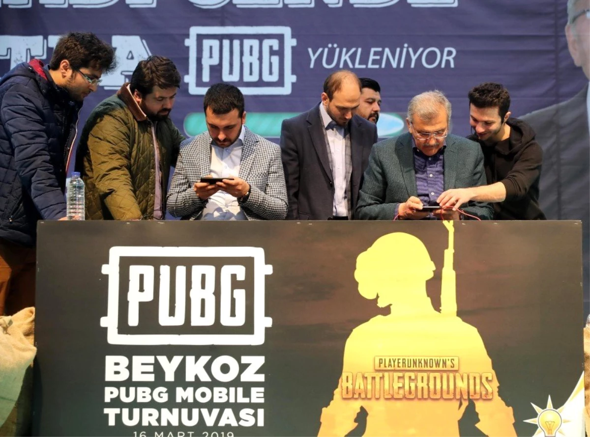 Beykoz Belediye Başkan Adayı Murat Aydın, Oyun Turnuvasına Katılıp Pubg Oynadı