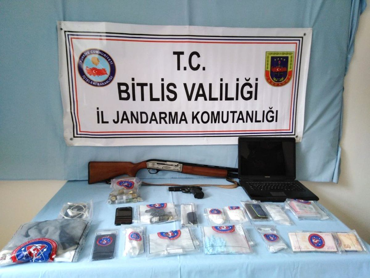 Bitlis\'te Jandarmadan Uyuşturucu Operasyonu