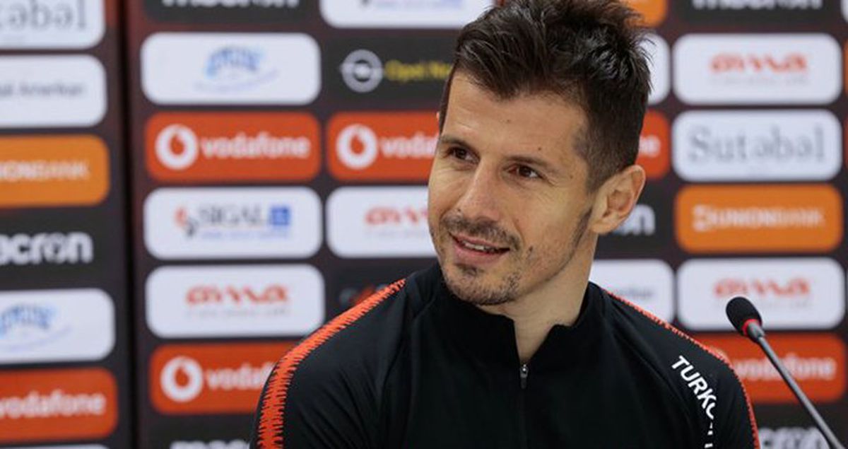 38 Yaşında Milli Takıma Çağrılan Emre Belözoğlu: 50 Yaşında da Olsam Gelirim