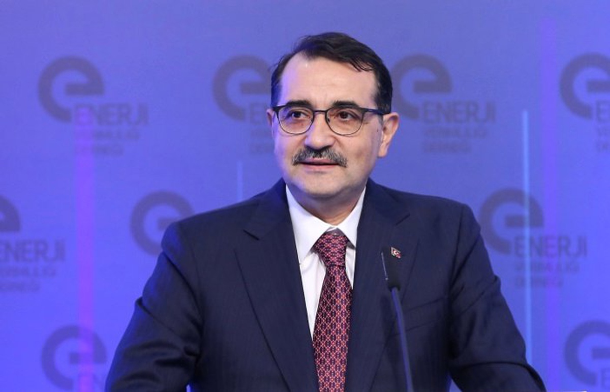 Enerji Bakanı Dönmez: Diyarbakır ve Siirt\'te petrol bulduk