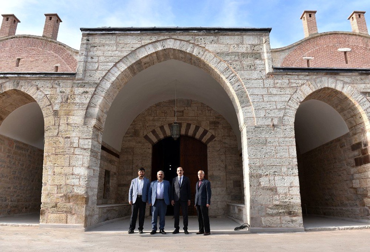 Ereğli Millet Kıraathanesi\'ne Kavuşuyor