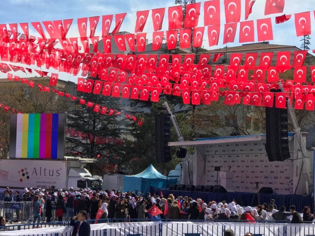 Eskişehirliler Cumhurbaşkanı Erdoğan\'ı Bekliyor