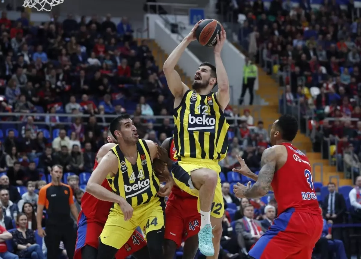 Fenerbahçe, Rus Ekibe Yenildi