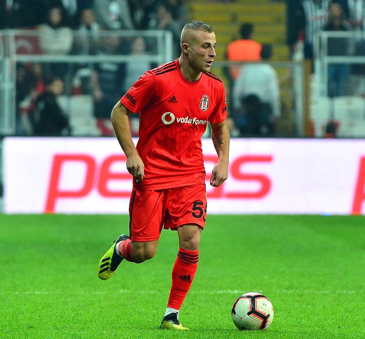 Gökhan Töre\'den Fikret Orman\'a Tepki