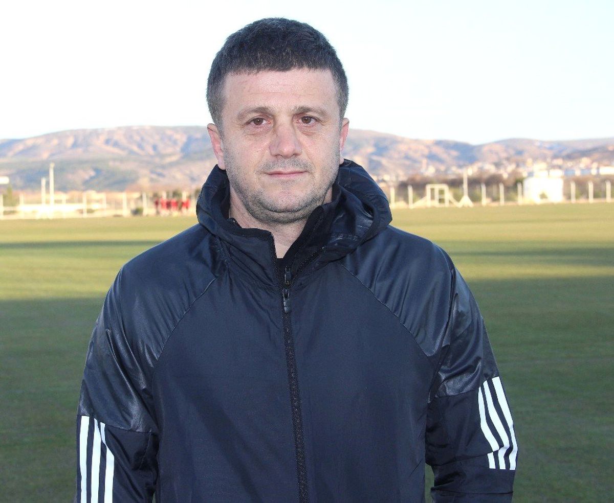 Hakan Keleş: "Yabancı Sınırından Çok Kulüplerin Maddi Sorunlarını Çözmek Gerekiyor"
