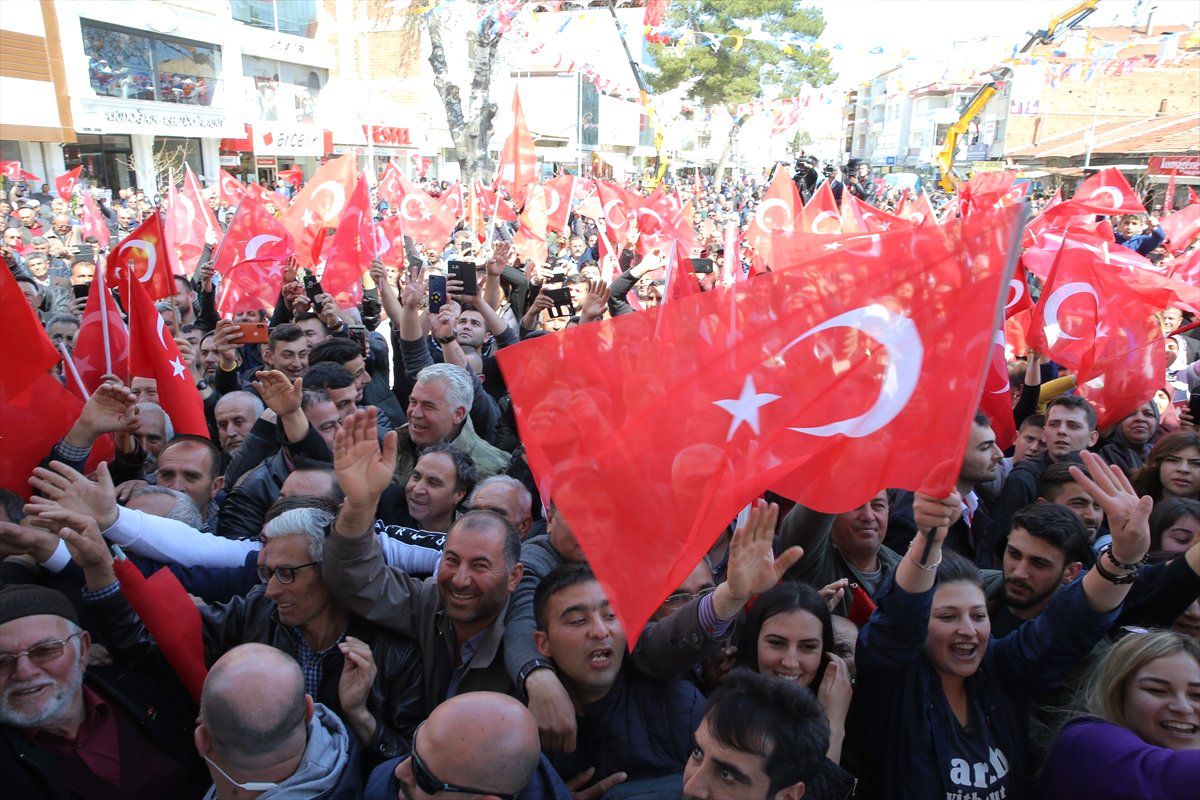 Hdp Binasında Mahkeme Kurmuşlar"