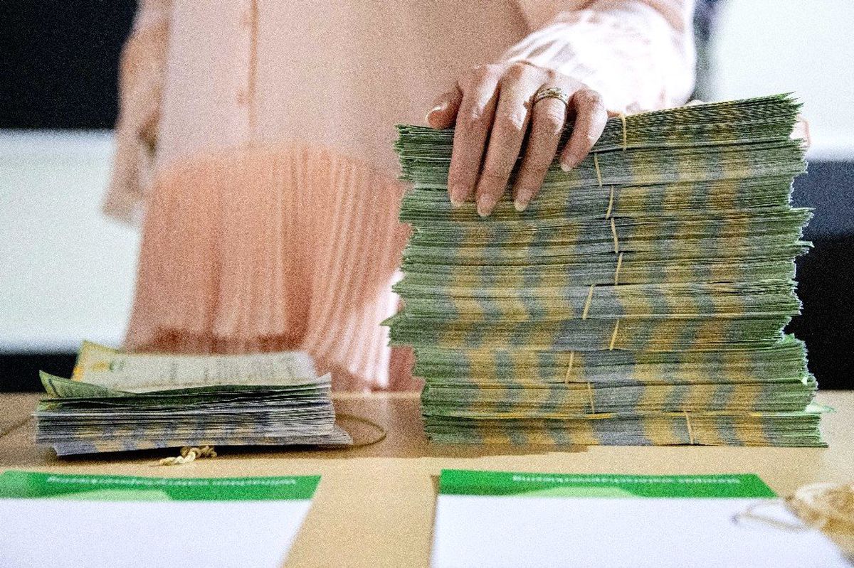 Hollanda\'da Seçimin Galibi Irkçı Parti