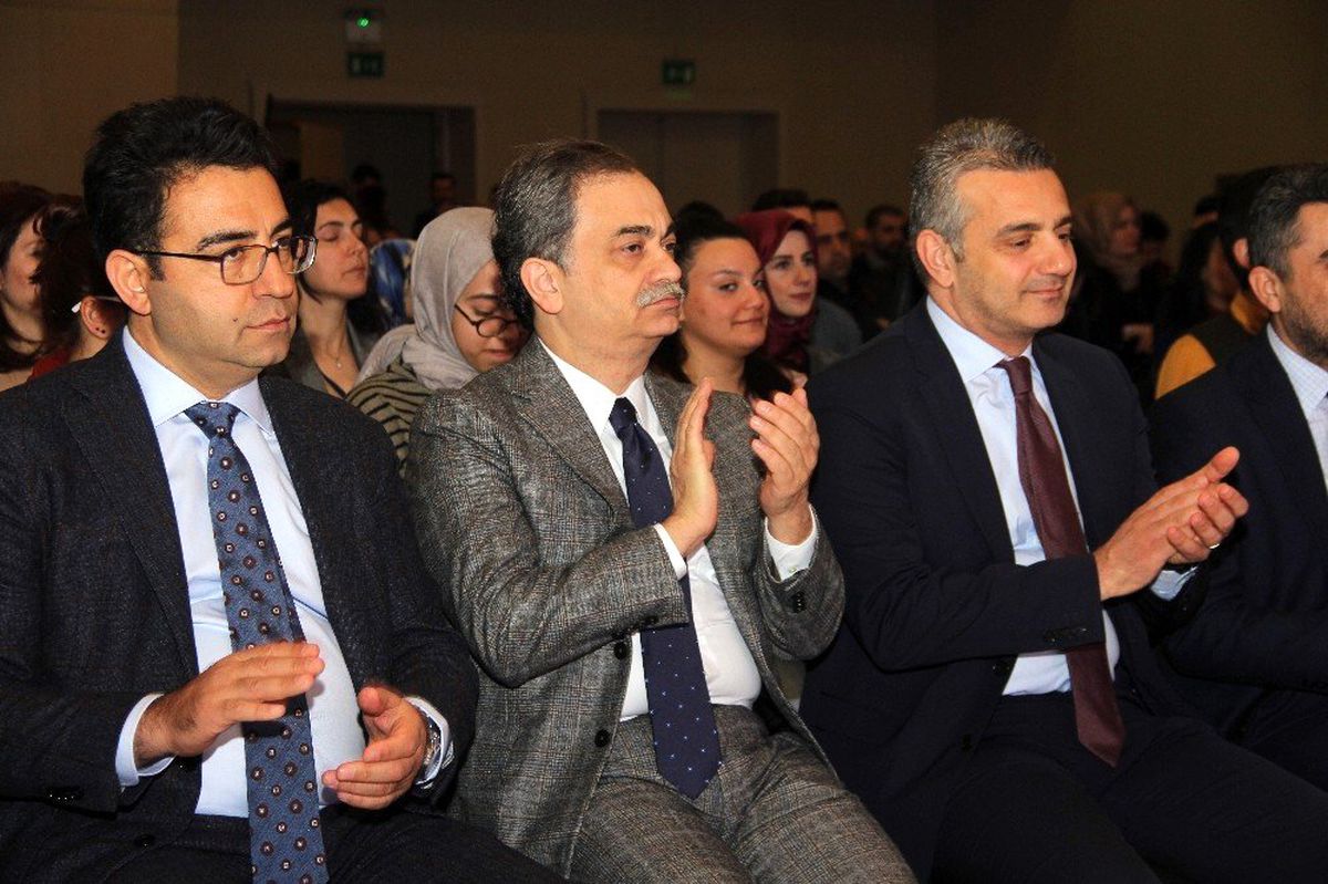 İbb İstanbul\'un Kültürel Varlıklarını Kitaplaştırıyor
