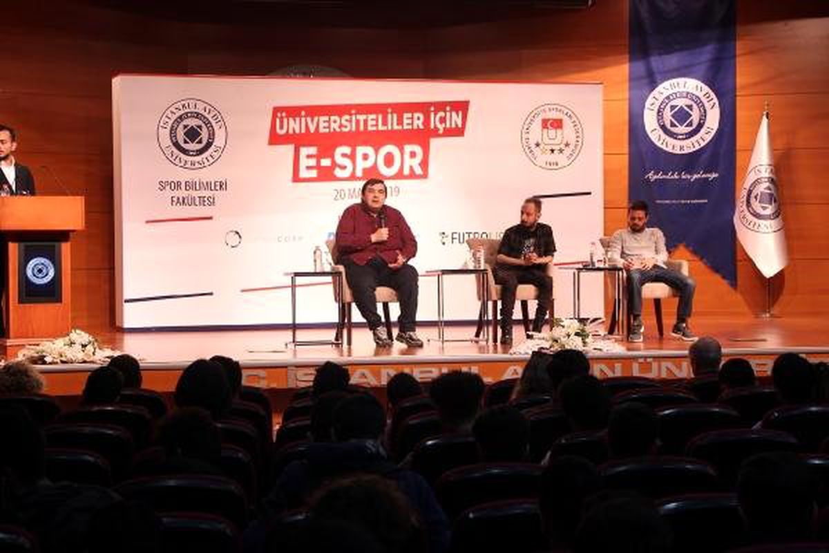 Kaan Kural: Espor\'da Fransa\'ya Göre Daha İlerdeyiz
