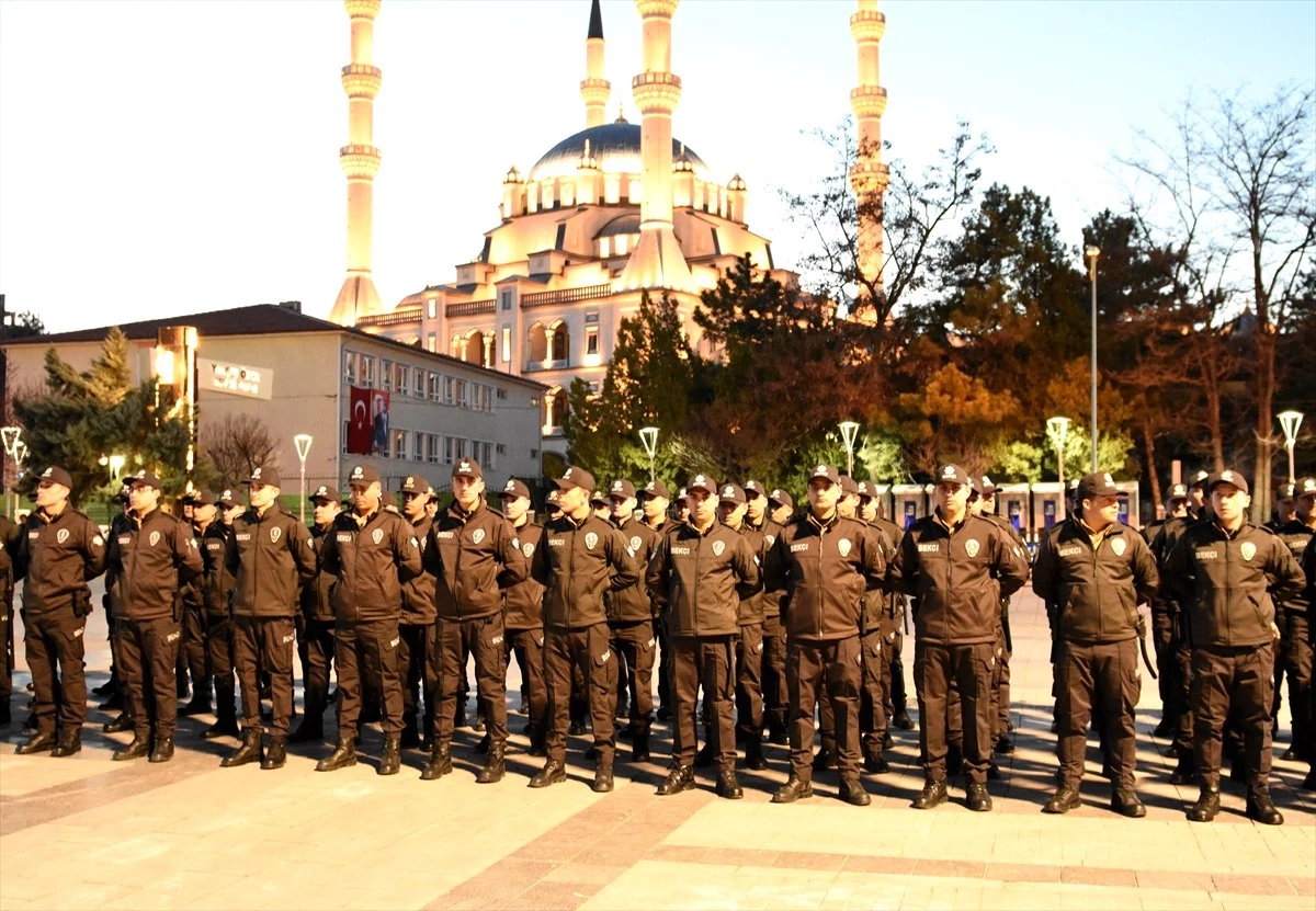 Kırıkkale\'de 100 Çarşı ve Mahalle Bekçisi Göreve Başladı