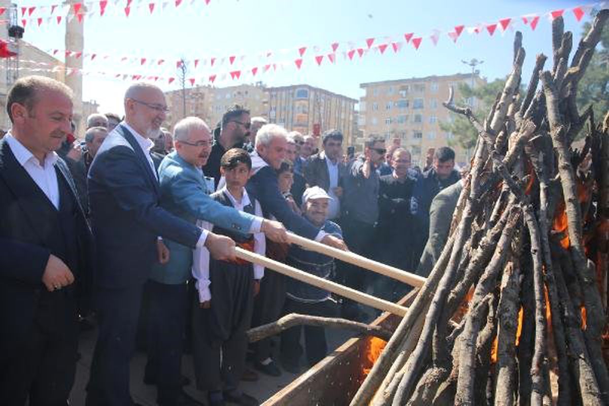 Mardin\'de Nevruz Coşkusu