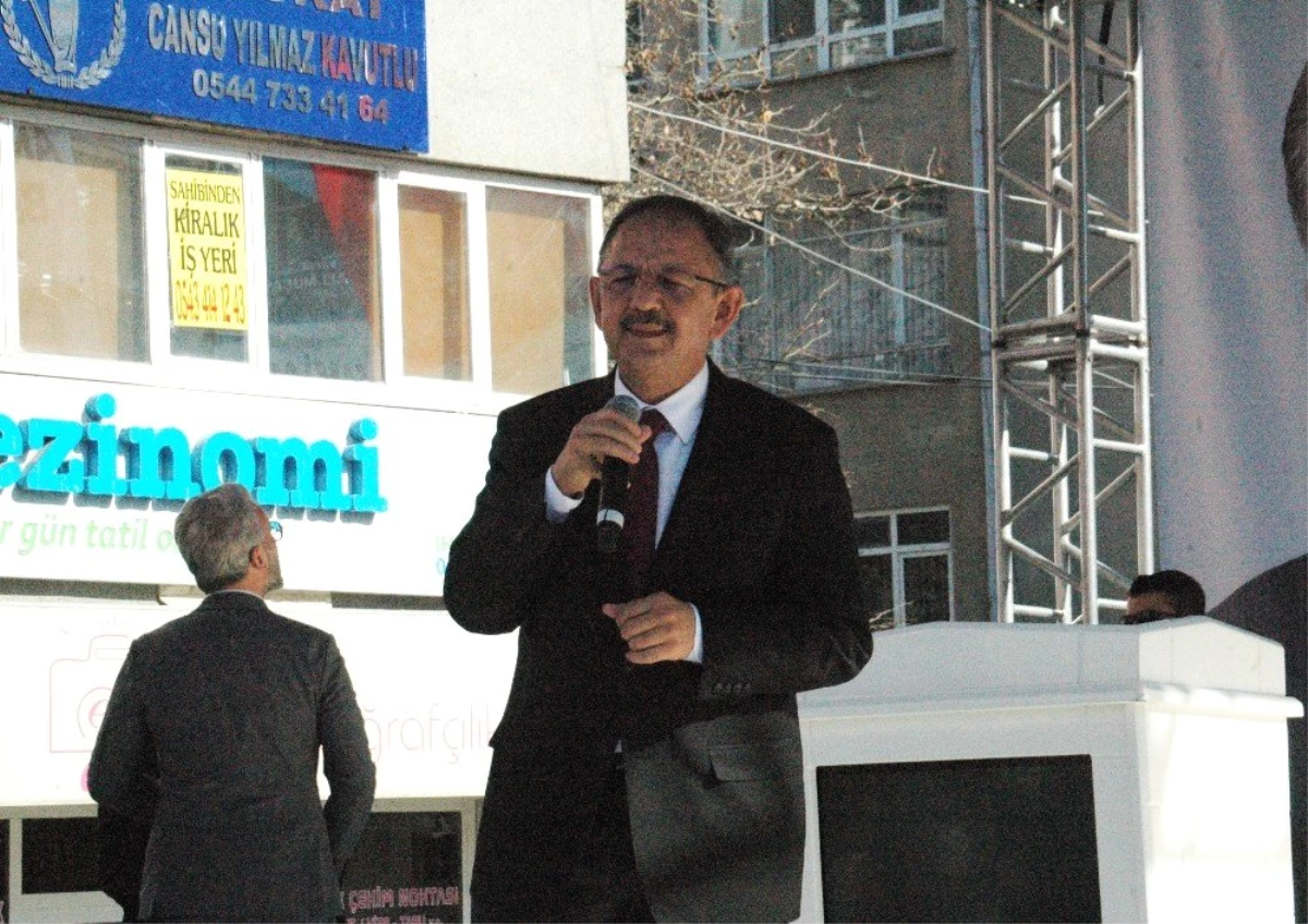 Mehmet Özhaseki, Polatlı\'da MHP ile Ortak Miting Düzenledi